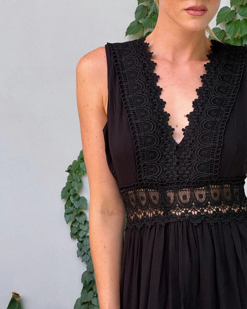 Charlotte - Vestido de Encaje Artesanal con Escote en V